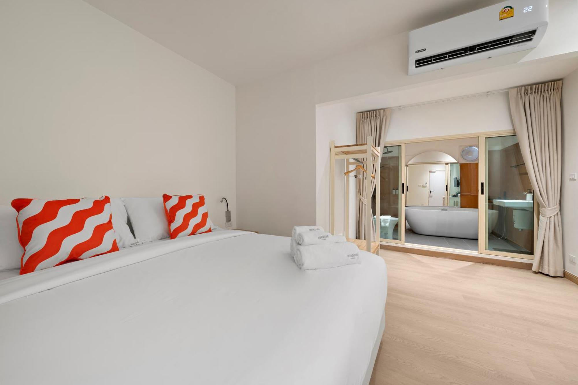Hotel Horange Phuket Town Exterior foto